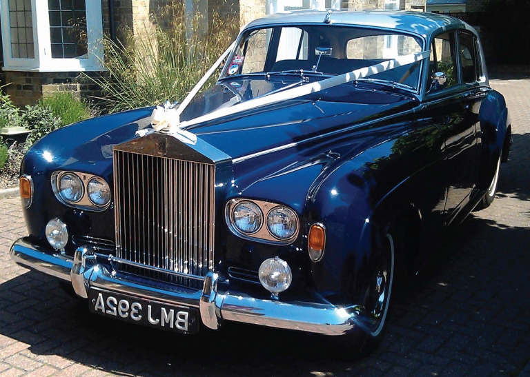 Alexanders Chauffeur Cars Wedding Cars Bedfordshire