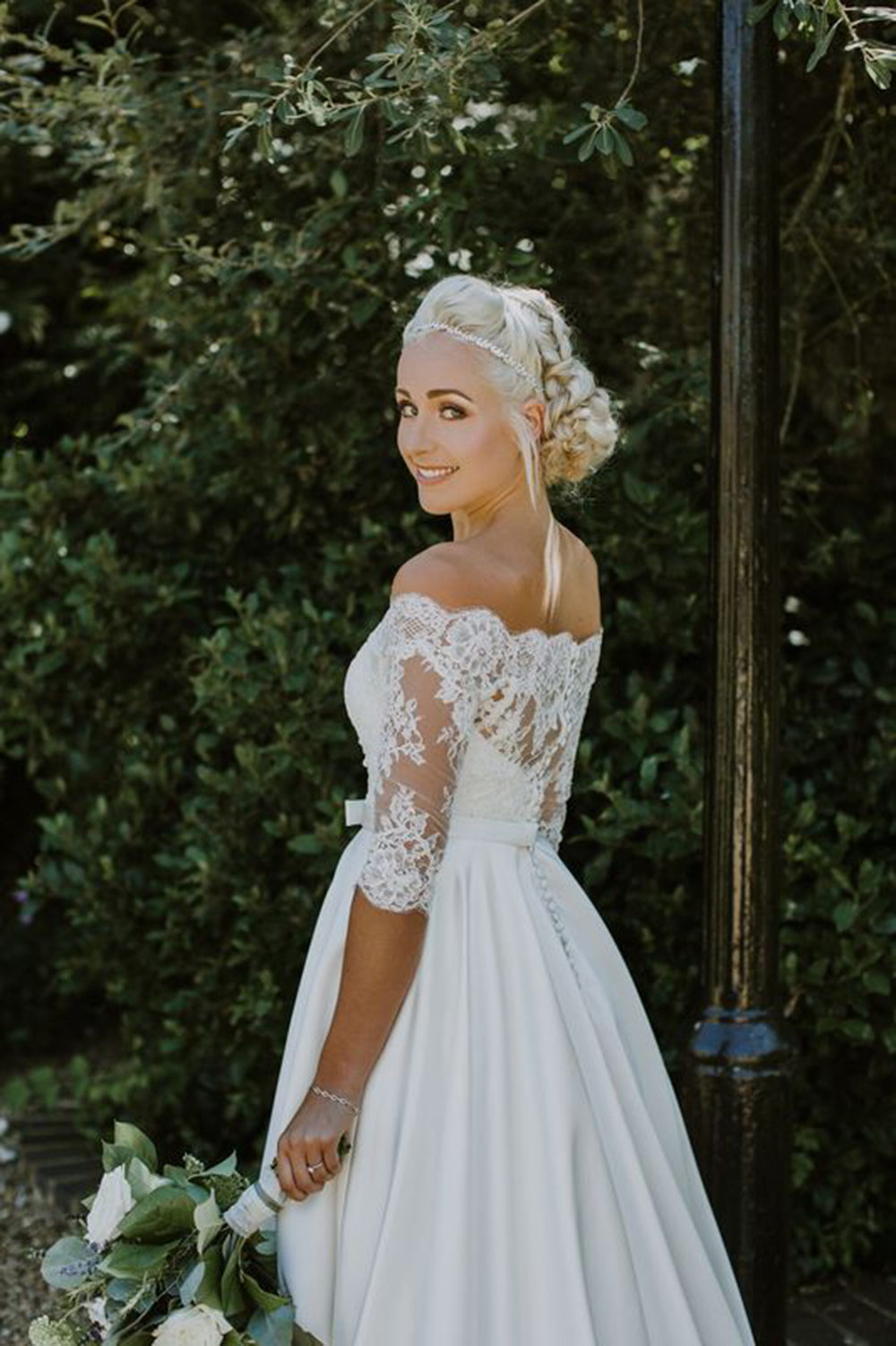 Oxford Hair And Makeup Wedding Hair And Makeup In Oxford