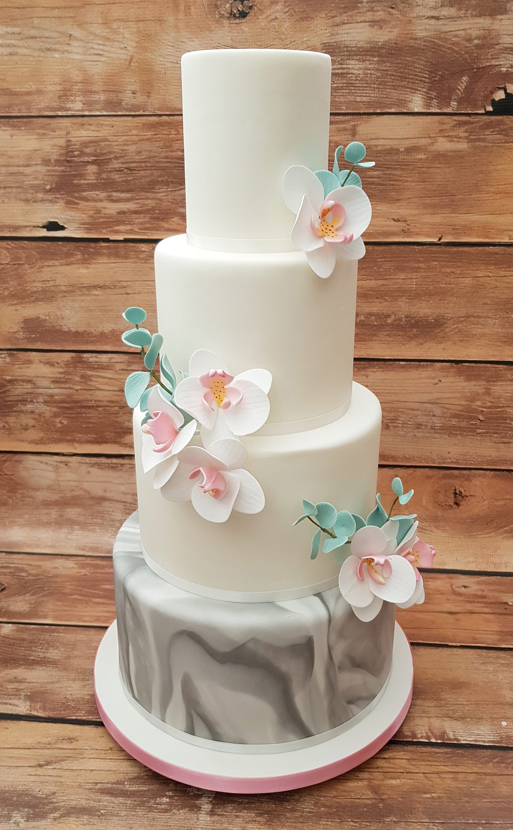 Cakes by Karen Weddings Wedding Cakes Worcestershire