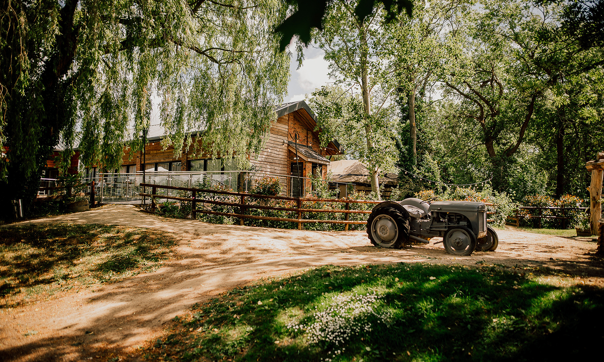 Bennetts Willow Barn